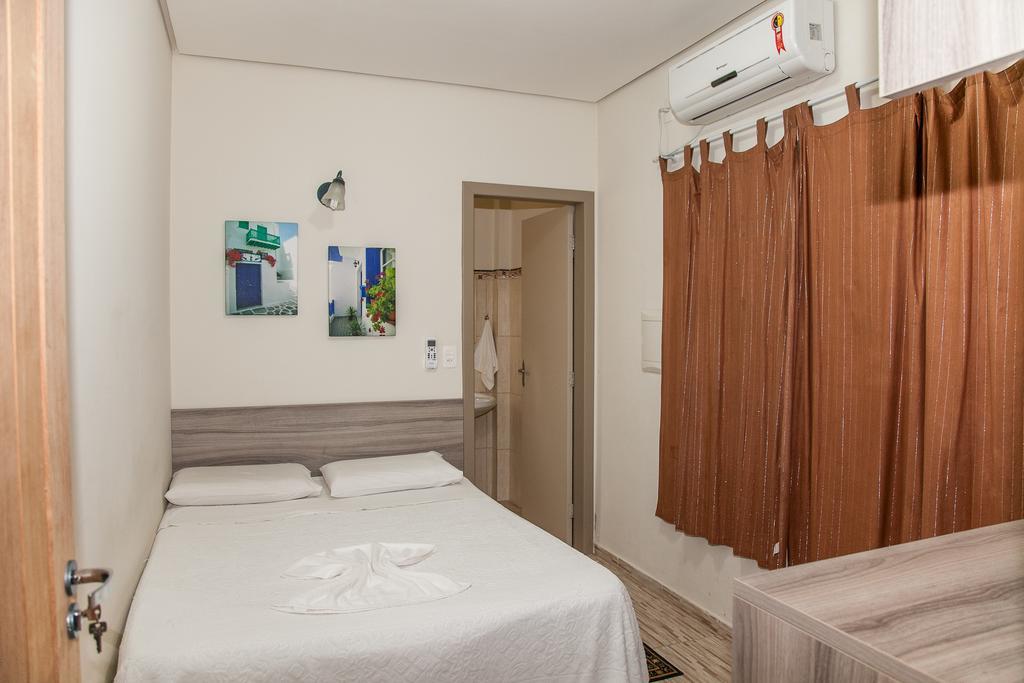 Hotel Residencial Ilha Dourada Governador Celso Ramos Zimmer foto