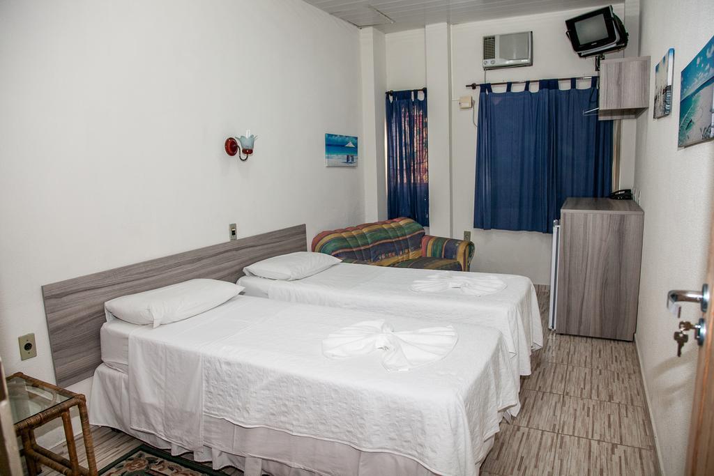 Hotel Residencial Ilha Dourada Governador Celso Ramos Zimmer foto